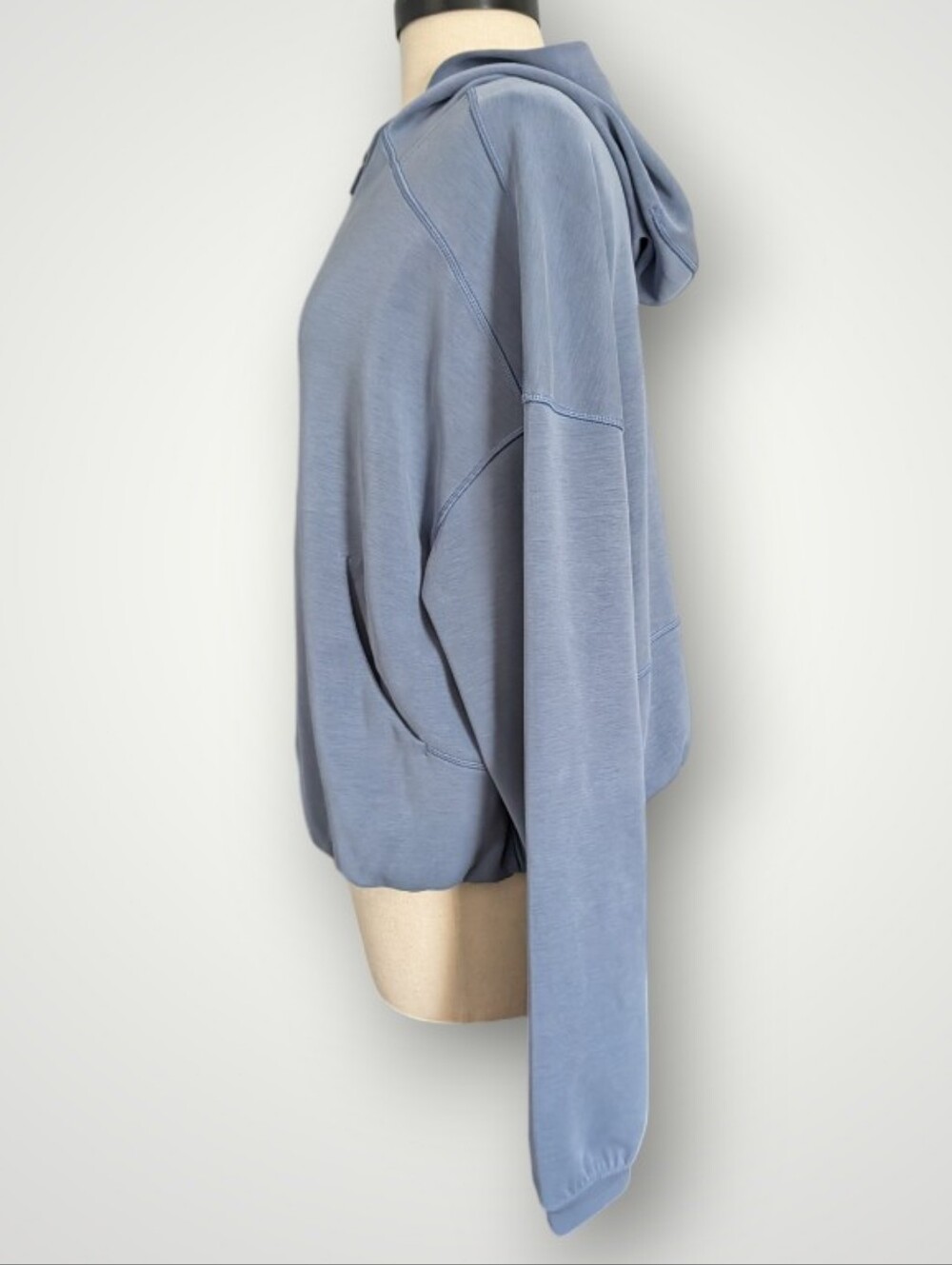 Lululemon Softstreme Full Zip Hoodie - Picture 4 of 11
